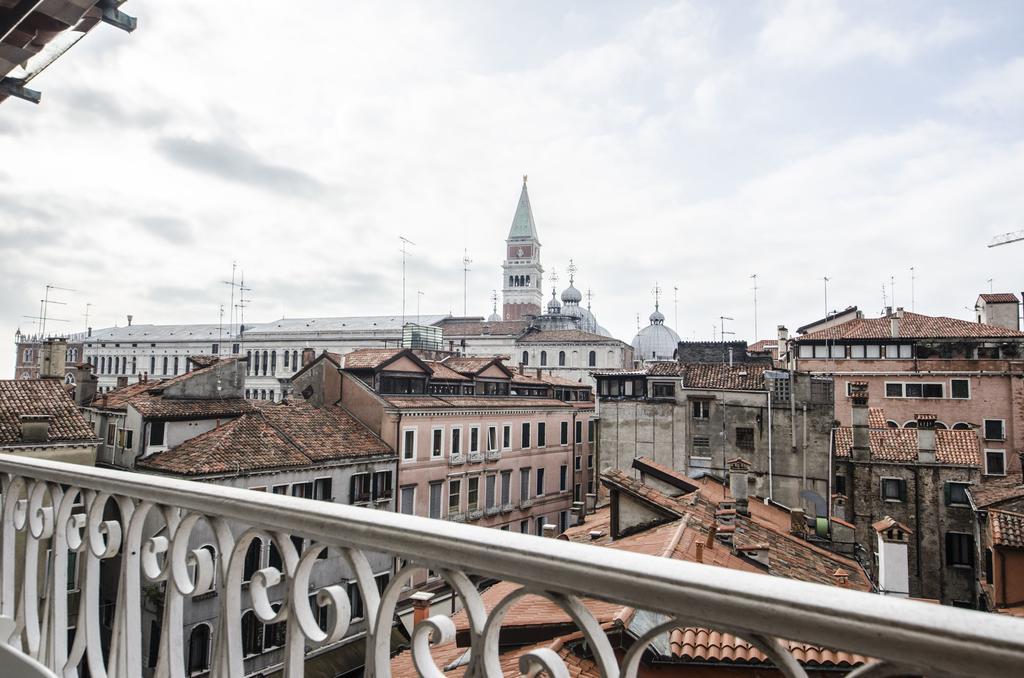 Residenza Tiziana Venezia Διαμέρισμα Δωμάτιο φωτογραφία