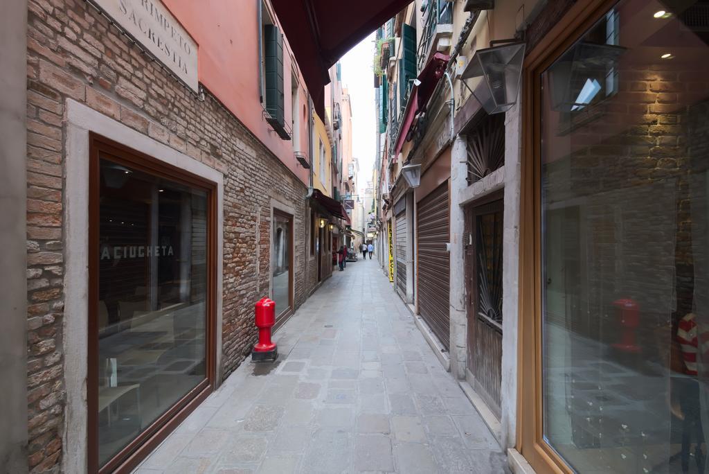 Residenza Tiziana Venezia Διαμέρισμα Εξωτερικό φωτογραφία